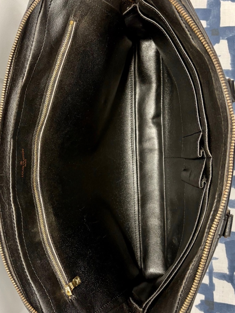 Vintage 1980’s Louis Vuitton Briefcase Epi Leather Black - Picture 8 of 15
